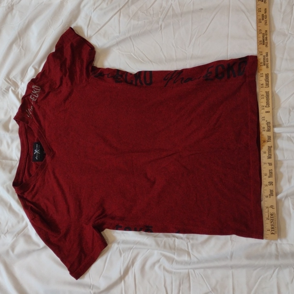 Marc Ecko Cut Sew Tshirt size small burgundy/red/black